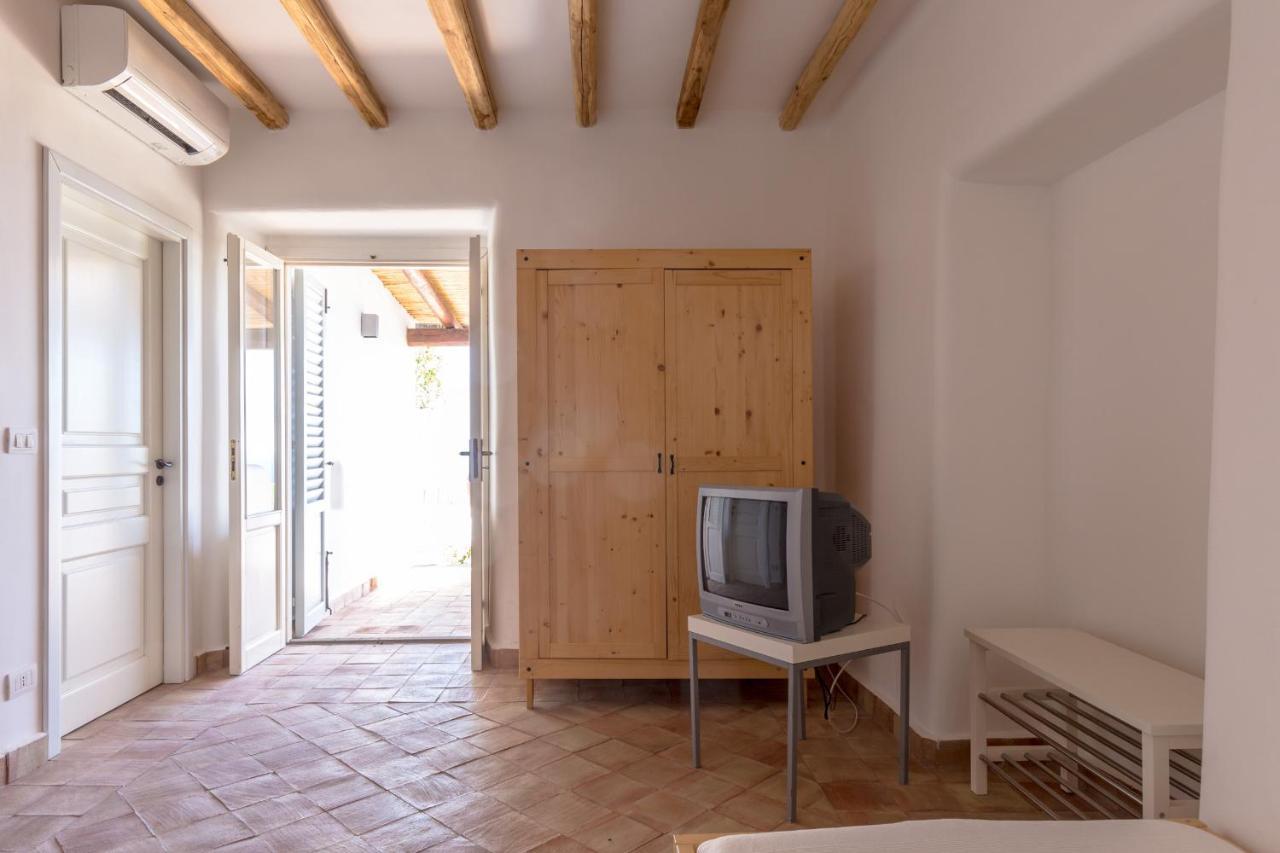 Le Casette Di Malfa Bagian luar foto